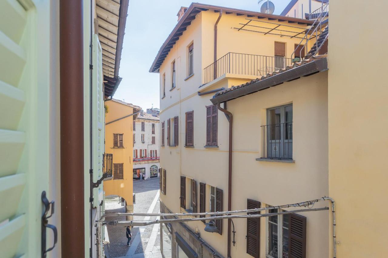 Antiche Mura Como By Rent All Como Exteriör bild